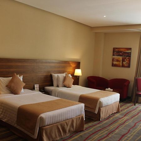 Al Khaleej Palace Deira Hotel Dubai Exteriör bild